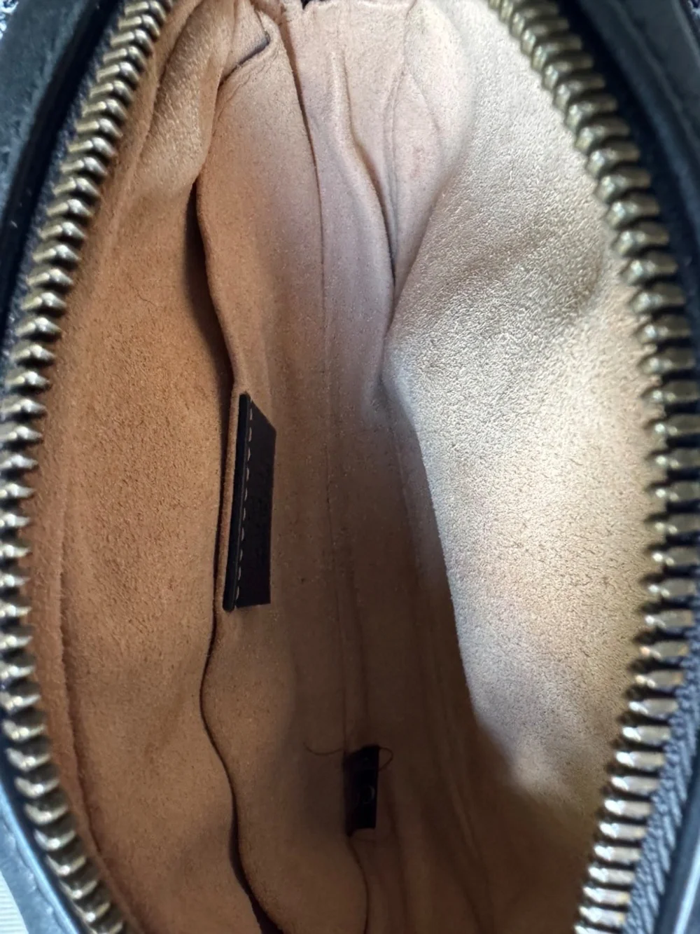 Gucci - Black GG Marmont 2.0 Matelasse Leather Belt Bag